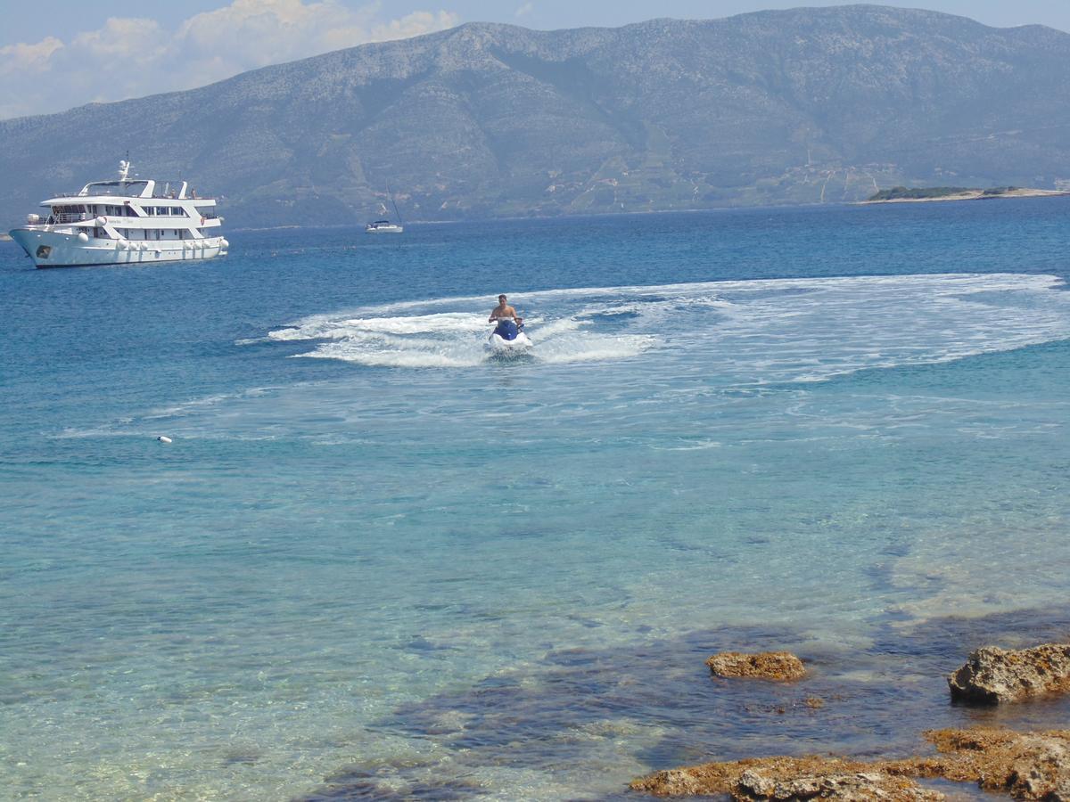 Villa Apartments Mate Cebalo Λομπάρδα Εξωτερικό φωτογραφία